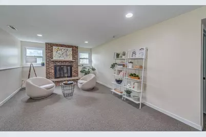 23016 Valley Drive, Richton Park, IL 60471 - Photo 18