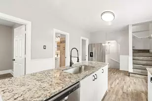 4163 Eberly Ave, Brookfield, IL 60513 - Photo 8