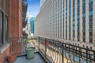 333 W Hubbard St, Chicago, IL 60654 - Photo 12