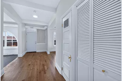 4541 S Forrestville Avenue, Chicago, IL 60653 - Photo 6
