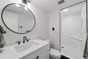 482 Royal Oaks Dr, Wood Dale, IL 60191 - Photo 8