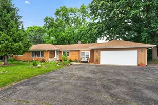 7307 W College Dr, Palos Heights, IL 60463 - Photo 1