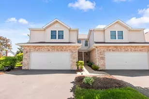 2724 Schooner Dr, New Lenox, IL 60451 - Photo 2