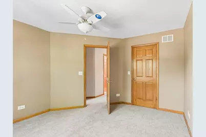 2570 N Jade Avenue, Arlington Heights, IL 60004 - Photo 38