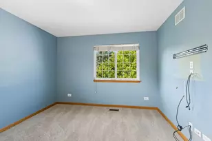 2570 N Jade Ave, Arlington Heights, IL 60004 - Photo 48
