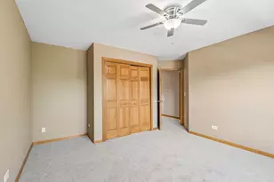 2570 N Jade Ave, Arlington Heights, IL 60004 - Photo 40