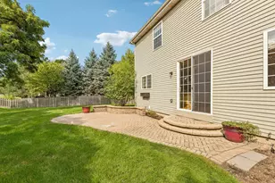 2570 N Jade Ave, Arlington Heights, IL 60004 - Photo 68