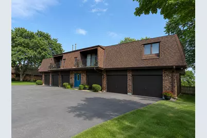 10640 S Brooklodge Lane #2B, Palos Hills, IL 60465 - Photo 8