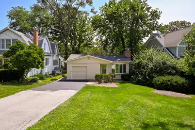 673 N Park Boulevard, Glen Ellyn, IL 60137 - Photo 2