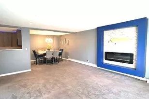 2772 E 75th St, Chicago, IL 60649 - Photo 6