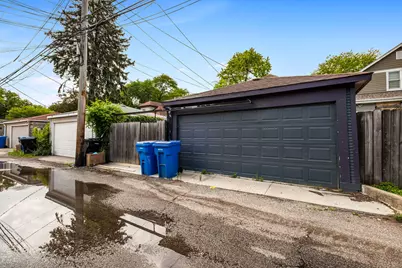 6141 N Maplewood Avenue, Chicago, IL 60659 - Photo 38
