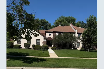 5S470 Scots Drive #D, Naperville, IL 60563 - Photo 1