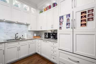 2600 N Southport Avenue #218, Chicago, IL 60614 - Photo 8