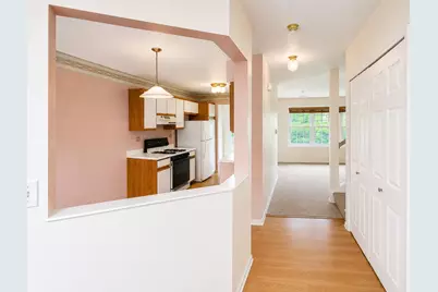 882 Nelli Court #109, Naperville, IL 60563 - Photo 2