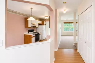 882 Nelli Ct, Naperville, IL 60563 - Photo 2