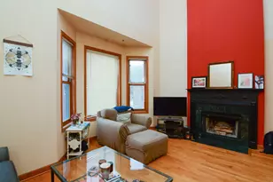 1720 W Augusta Ave, Chicago, IL 60622 - Photo 10
