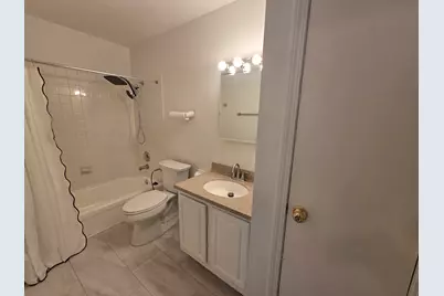 9B E Dundee Quarter Drive #303, Palatine, IL 60074 - Photo 10