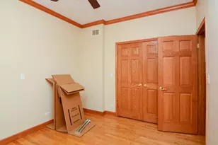 1720 W Augusta Ave, Chicago, IL 60622 - Photo 14