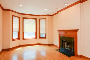 1720 W Augusta Ave, Chicago, IL 60622 - Photo 6