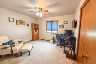 402 Kilmer St, Ashton, IL 61006 - Photo 16