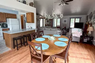 402 Kilmer St, Ashton, IL 61006 - Photo 8