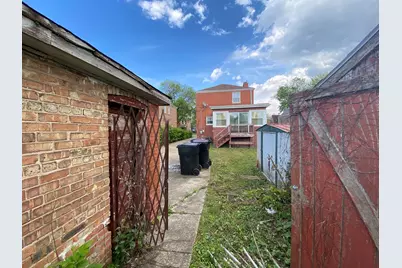 10508 S Forest Avenue, Chicago, IL 60628 - Photo 20