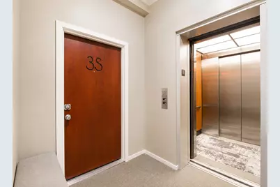 1872 N Damen Avenue #3S, Chicago, IL 60647 - Photo 2