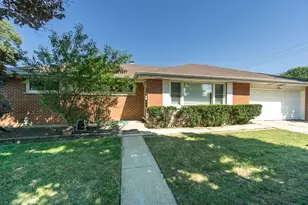 1185 Seymour Ave, Des Plaines, IL 60016 - Photo 1