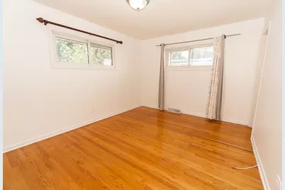 1185 Seymour Avenue, Des Plaines, IL 60016 - Photo 12