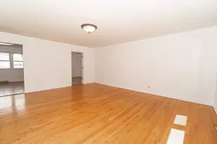 1185 Seymour Ave, Des Plaines, IL 60016 - Photo 4