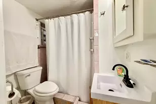 2012 W 21st Pl, Chicago, IL 60608 - Photo 8