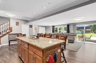 166 Forest View Ave, Wood Dale, IL 60191 - Photo 14