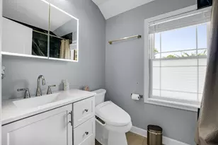 907 E Central Rd, Mount Prospect, IL 60056 - Photo 22