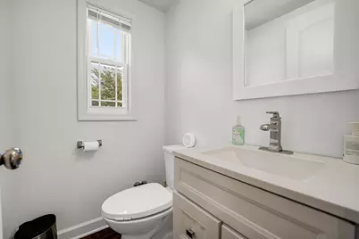 907 E Central Road, Mount Prospect, IL 60056 - Photo 14