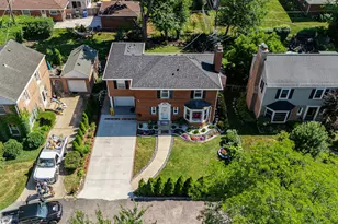 907 E Central Rd, Mount Prospect, IL 60056 - Photo 6