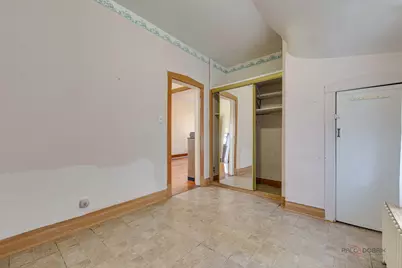 2051 N Kilbourn Avenue, Chicago, IL 60639 - Photo 12