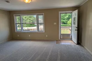 325 N 2nd Ave, Coal City, IL 60416 - Photo 12