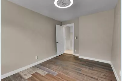 7527 S Chappel Avenue, Chicago, IL 60649 - Photo 26