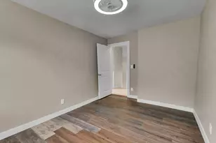 7527 S Chappel Ave, Chicago, IL 60649 - Photo 26