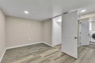 7527 S Chappel Ave, Chicago, IL 60649 - Photo 44