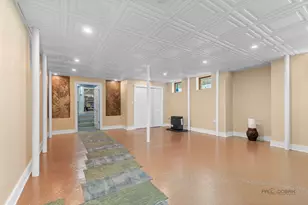 4448 N Tripp Ave, Chicago, IL 60630 - Photo 34
