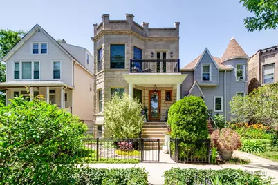 4448 N Tripp Avenue, Chicago, IL 60630 - Photo 1