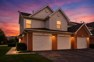 176 Birmingham Ct, Roselle, IL 60172 - Photo 32