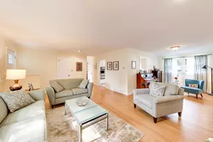 1907 Grant St, Evanston, IL 60201 - Photo 6
