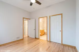 6647 S Maryland Ave, Chicago, IL 60637 - Photo 8