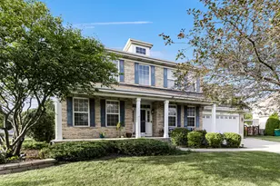 1010 Marion Dr, Shorewood, IL 60404 - Photo 1
