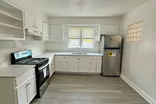 8518 S Muskegon Ave, Chicago, IL 60617 - Photo 20