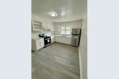 8518 S Muskegon Avenue, Chicago, IL 60617 - Photo 22