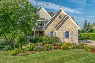 13487 Cambridge Dr, Lemont, IL 60439 - Photo 4