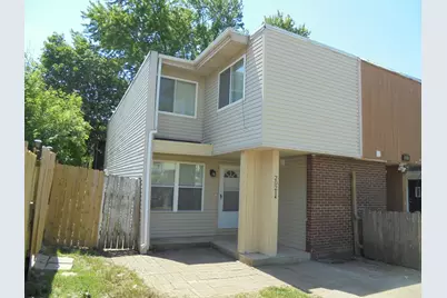 2021 Berkshire Circle #A, Carpentersville, IL 60110 - Photo 2